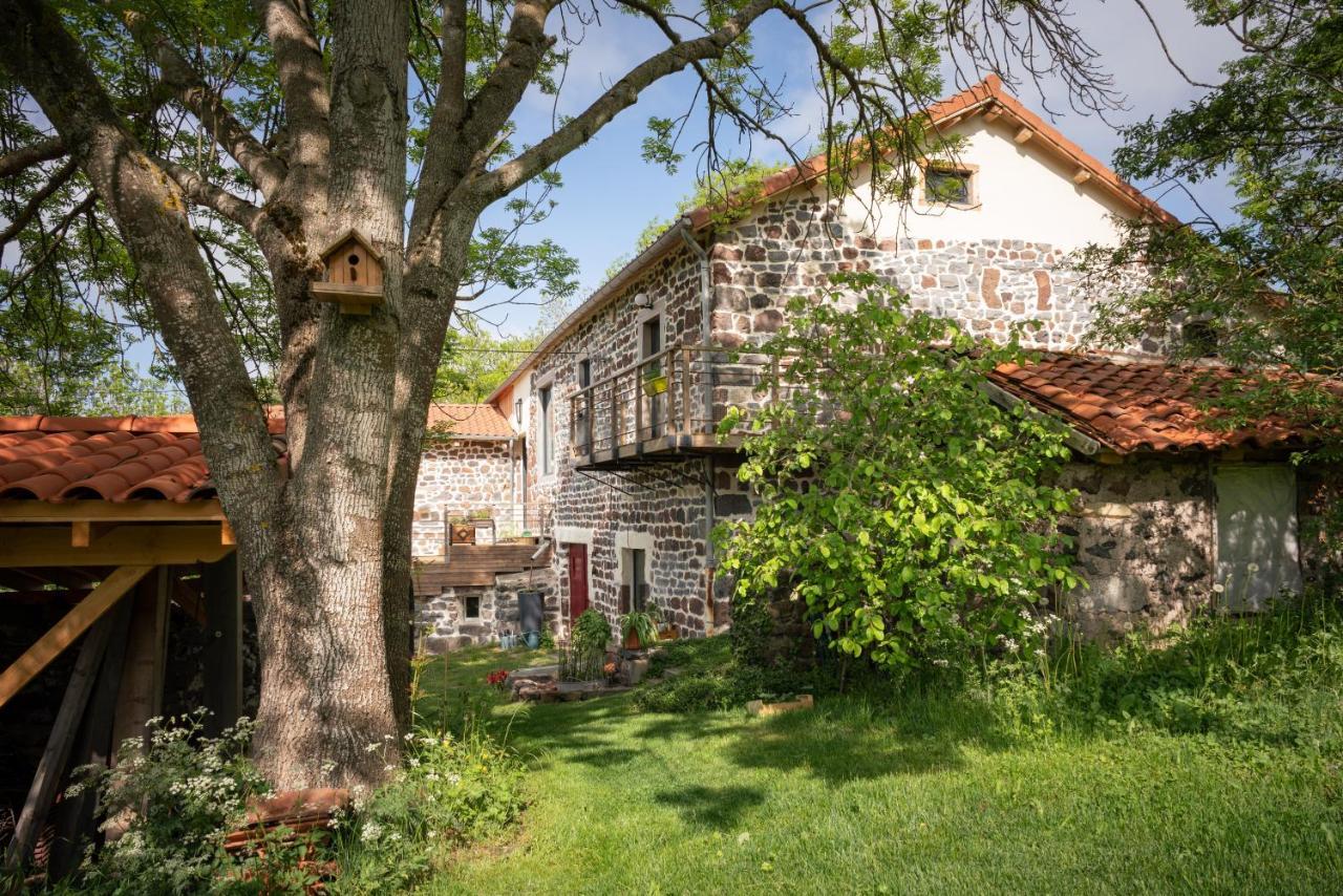 Les Balcons De La Terrasse Bed & Breakfast Arsac-en-Velay Exterior photo