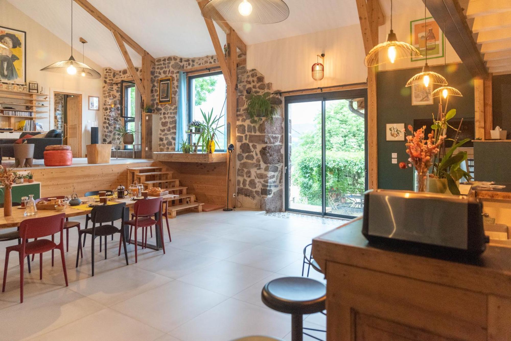 Les Balcons De La Terrasse Bed & Breakfast Arsac-en-Velay Exterior photo